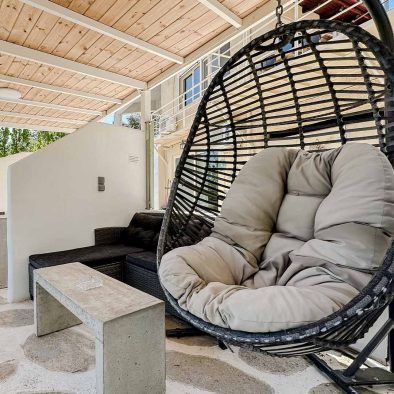 Hanging chair on the private terrace of Guesthouse 2
