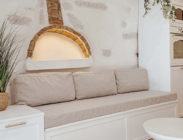 Traditional arched interior detail in Mountain Bliss Guesthouse 3