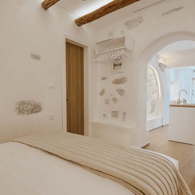 Natural stone interior details in Mountain Bliss Guesthouse 3